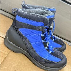 Lands End Water Proof Women’s Boots Size 8